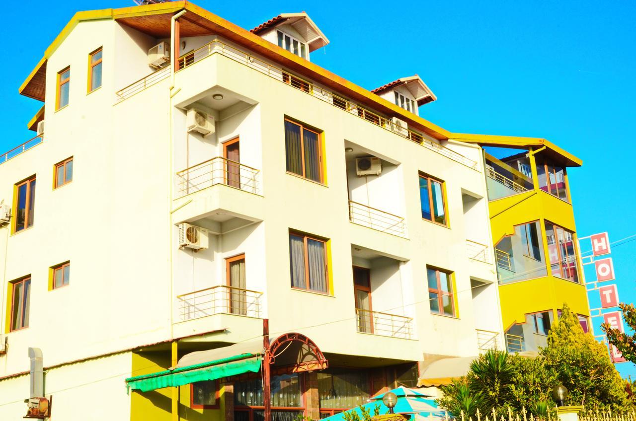 Hotel Gjeli Fier Exterior foto